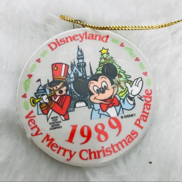 Disneyland Other - Disneyland Porcelain 1989 Mickey Very Merry Christ